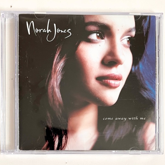 Norah Jones, Come Away With Me Audio CD ,Pre-owned,2002, Capitol - Picture 2 of 10